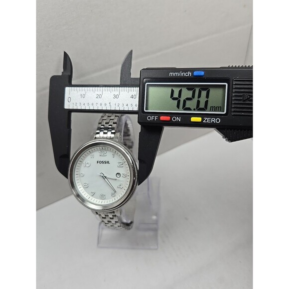 Fossil Bridgette AM4305 Womens Watch Silver Tone 42mm Date New Battery Sz. Small - Picture 5 of 11